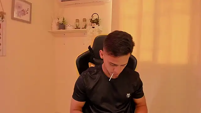 sexy andres01 online show from 03-09-26, 03:26