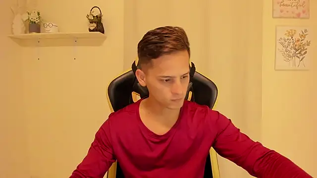 sexy andres01 online show from 05-28-26, 04:31