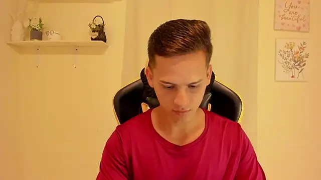 sexy andres01 online show from 06-19-26, 10:36