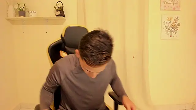 sexy andres01 online show from 06-04-26, 02:33