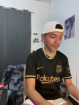 Snapshot of asian_darlingcummersxXx chatting on 05-06-26, 12:31 asian darlingcummersxXx online show from 05-06-26, 12:31