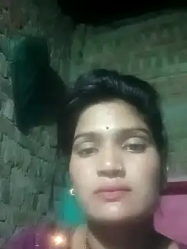 Snapshot of Shivani_bhabi chatting on 06-08-26, 06:19 Shivani bhabi online show from 06-08-26, 06:19