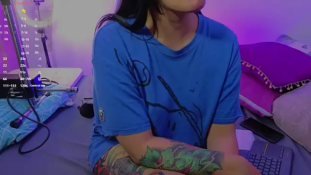 Emma-morelli online show from 03-10-26, 03:32