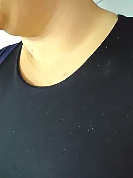 lilith velvet  online show from 04-14-26, 12:43