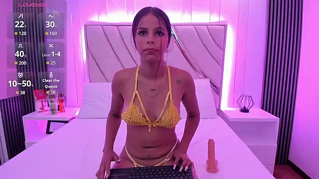 Snapshot of dulce_coquette_ chatting on 03-03-26, 11:17 dulce coquette online show from 03-03-26, 11:17