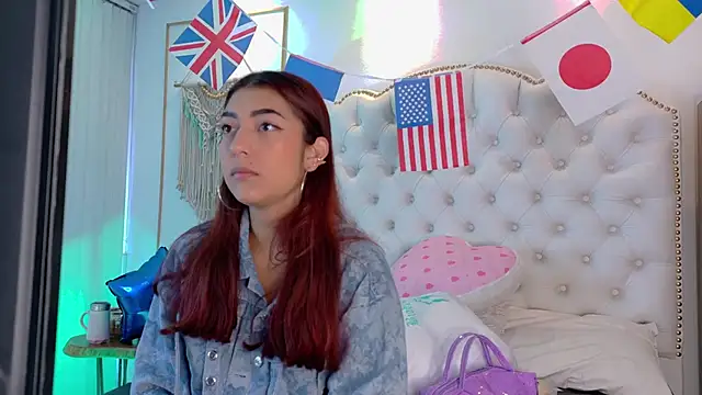 Sara funy online show from 06-30-26, 11:32