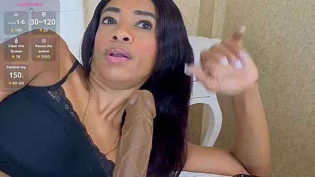 Sammantha hotx online show from 06-18-26, 01:04