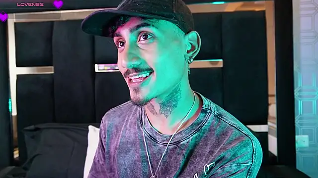 Dark Eros  online show from 02-26-26, 08:20