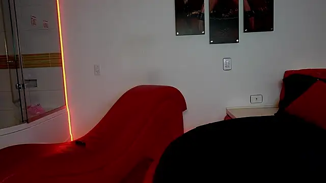 Petitte Mussa online show from 04-14-26, 07:35