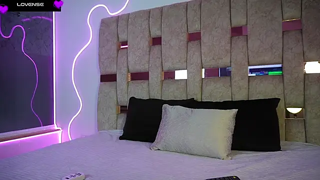 Petitte Mussa online show from 04-09-26, 03:52