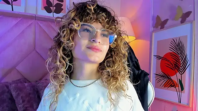 emilyjonesss  online show from 03-12-26, 08:35