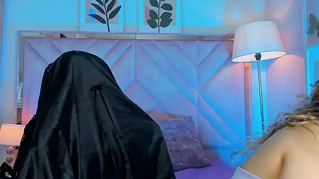 emilyjonesss  online show from 03-17-26, 07:50