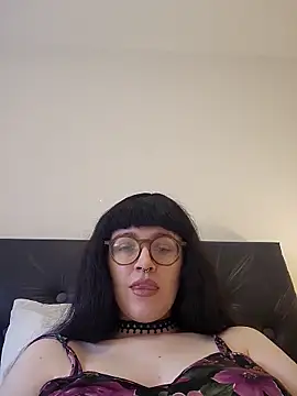 Mommynatrix online show from 03-30-26, 04:08