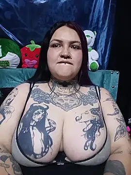 Snapshot of Lu_Bbw chatting on 07-24-26, 01:01 Lu Bbw online show from 07-24-26, 01:01