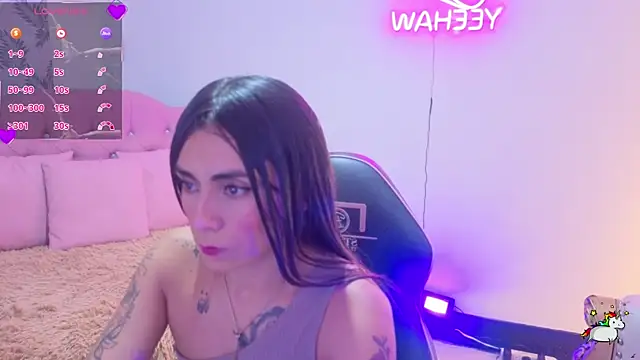 Snapshot of LINDSAY_TAY chatting on 03-03-26, 03:46 LINDSAY TAY online show from 03-03-26, 03:46