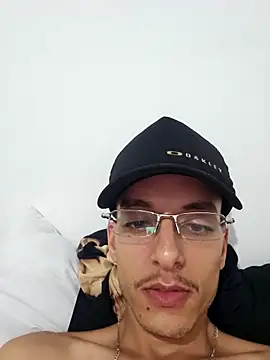 Snapshot of jhowbala chatting on 02-24-26, 08:21 jhowbala online show from 02-24-26, 08:21