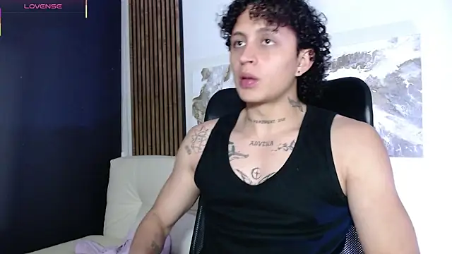 Snapshot of Jay_Taylor1_ chatting on 02-26-26, 02:33 Jay Taylor1 online show from 02-26-26, 02:33