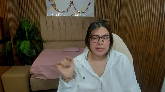 Snapshot of Isiis_tay chatting on 03-25-26, 03:55 Isiis tay online show from 03-25-26, 03:55