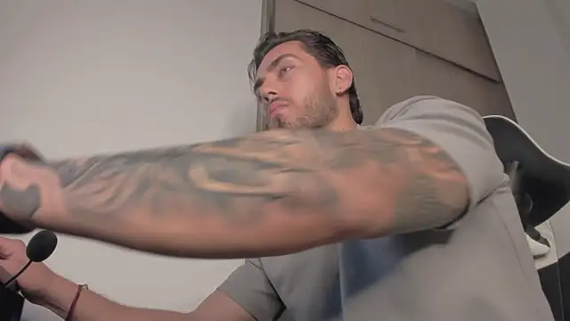 Axel  Blaze online show from 03-17-26, 12:19