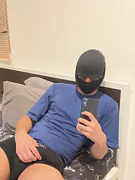 Snapshot of maSkoff10k chatting on 03-02-26, 03:19 maSkoff10k online show from 03-02-26, 03:19