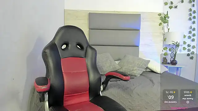 ViolettaRoux online show from 03-11-26, 01:05