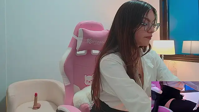 gabyevans4 online show from 03-20-26, 01:12