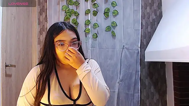 anyela donecm online show from 04-09-26, 07:20