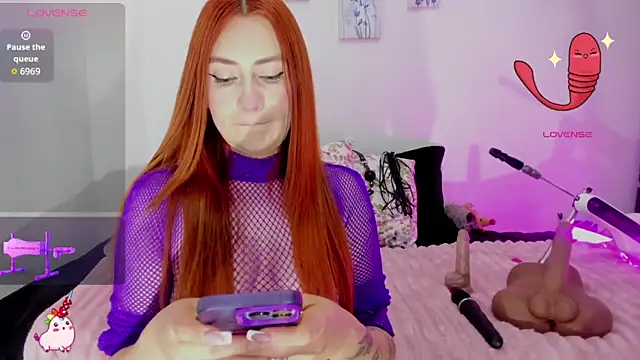 Alicia  1 online show from 03-06-26, 04:51