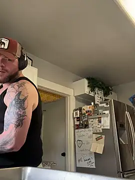 Snapshot of kingcali420 chatting on 02-24-26, 07:37 kingcali420 online show from 02-24-26, 07:37