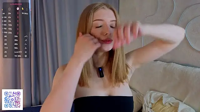 SonjaMonje online show from 04-11-26, 04:31