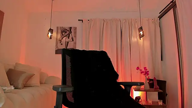 IsabellaLux  online show from 06-14-26, 10:22