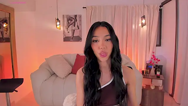 Snapshot of IsabellaLux_ chatting on 04-23-26, 03:46 IsabellaLux online show from 04-23-26, 03:46
