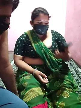 Snapshot of gujjuhotcouple chatting on 03-27-26, 05:36 gujjuhotcouple online show from 03-27-26, 05:36