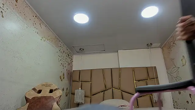 Meredith Huntt online show from 03-06-26, 11:38