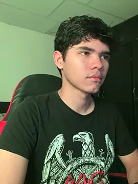 Camii pink online show from 03-01-26, 06:52