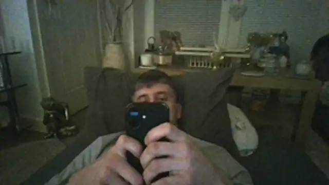 Snapshot of freddie321 chatting on 03-02-26, 09:33 freddie321 online show from 03-02-26, 09:33