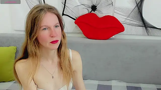 Mira XOo online show from 04-16-26, 02:07