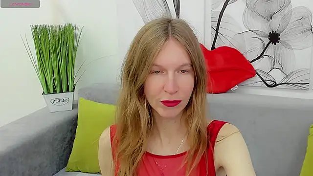 Mira XOo online show from 04-10-26, 01:51