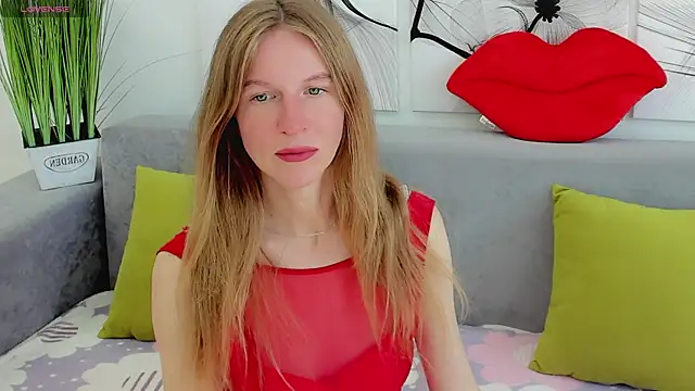Snapshot of Mira_XOo chatting on 05-22-26, 02:26 Mira XOo online show from 05-22-26, 02:26