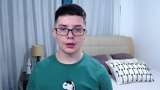 BlackFoXXX69 online show from 04-09-26, 11:22