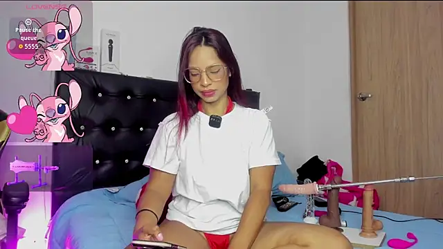 Vivian-Cruz online show from 03-09-26, 01:58