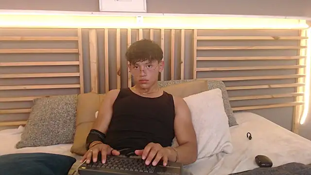 clark ken01 online show from 03-03-26, 08:38