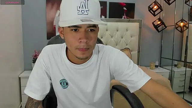 Thiago collinss online show from 05-17-26, 11:16