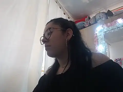Snapshot of Marian_ballesteros chatting on 05-07-26, 01:14 Marian ballesteros online show from 05-07-26, 01:14