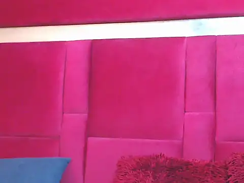 Snapshot of TiffannyValentine chatting on 04-23-26, 03:24 TiffannyValentine online show from 04-23-26, 03:24
