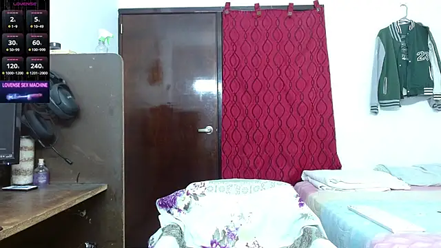 scarlet johannson19 online show from 06-19-26, 03:01