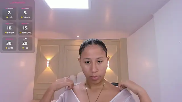 LESLYSIMPSON online show from 07-23-26, 07:32