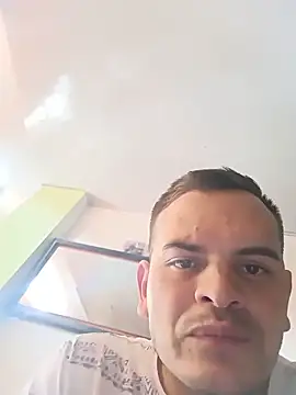 Snapshot of Edwin_Q chatting on 06-16-26, 04:29 Edwin Q online show from 06-16-26, 04:29