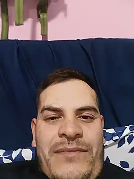 Snapshot of Edwin_Q chatting on 07-27-26, 03:57 Edwin Q online show from 07-27-26, 03:57