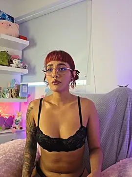 Nixtaylor1 online show from 04-05-26, 10:16